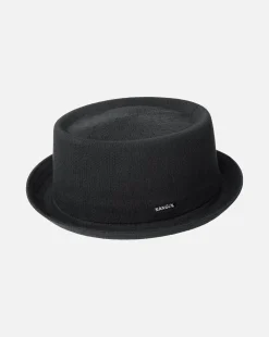 Bamboo Mowbray-Kangol Hot