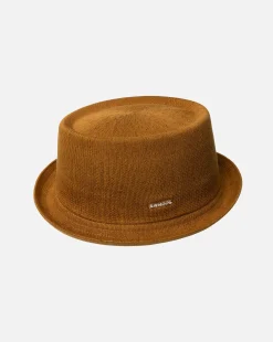 Bamboo Mowbray-Kangol Hot